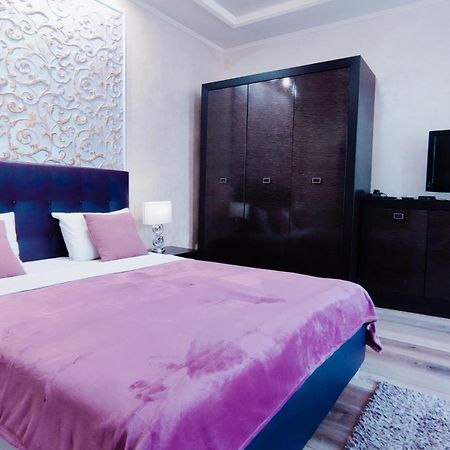 Best Apartment Plosha Rynok 리비프 외부 사진